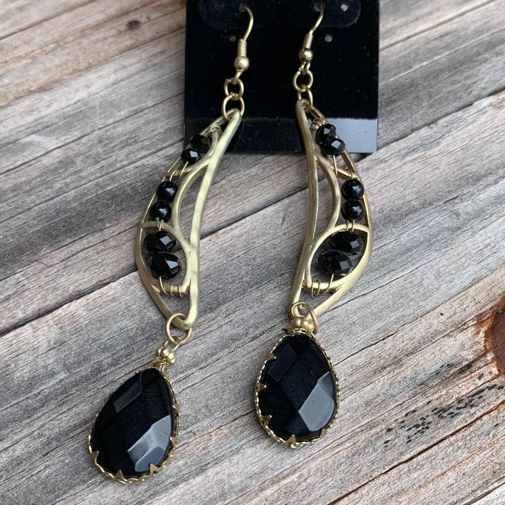 Black Onyx Tone Rhinestone Beaded Statement Earrings Nwt